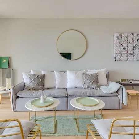 Apartment Chateau M *